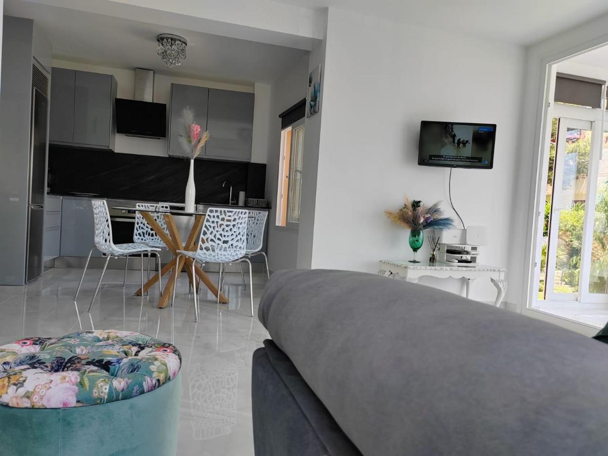 Apartamento La Torre,200M Hasta La Playa Benalmádena Eksteriør billede