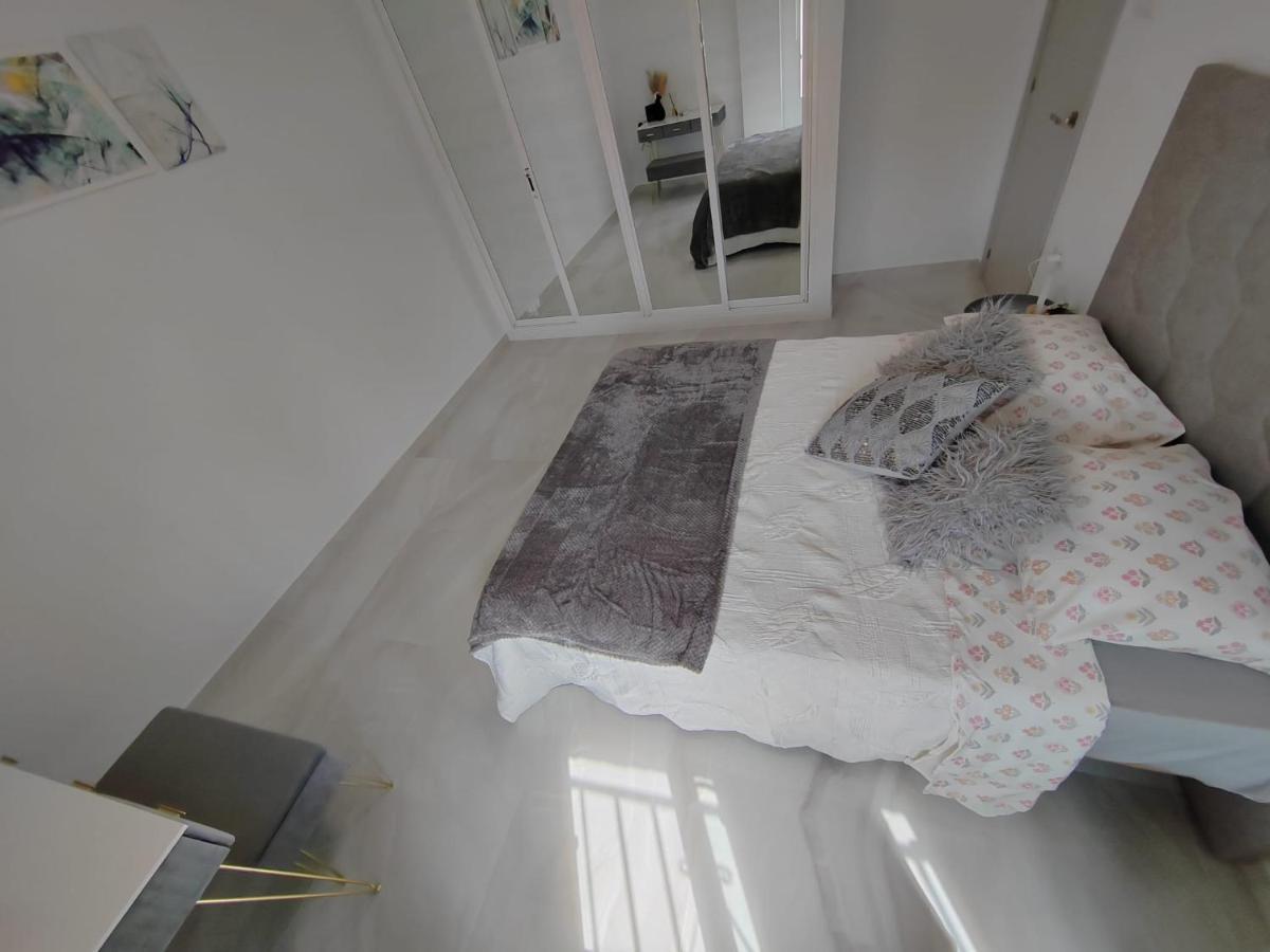 Apartamento La Torre,200M Hasta La Playa Benalmádena Eksteriør billede