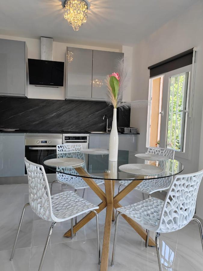 Apartamento La Torre,200M Hasta La Playa Benalmádena Eksteriør billede